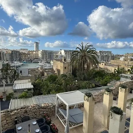 Vera With Private Pool Near Valletta 别墅