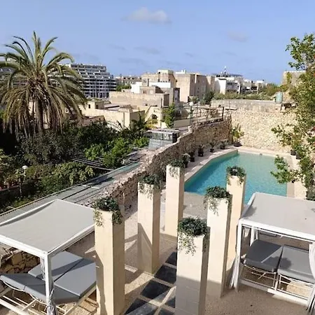Villa Vera With Private Pool Near Valletta